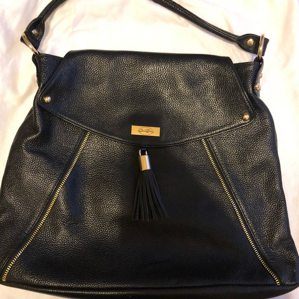 🖤SALE🖤Onna Ehrlich Kelly Black Handbag-like new!